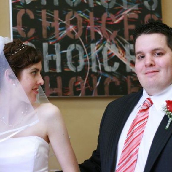 Meet your Posher, Laura-may - Picture 1 of 2